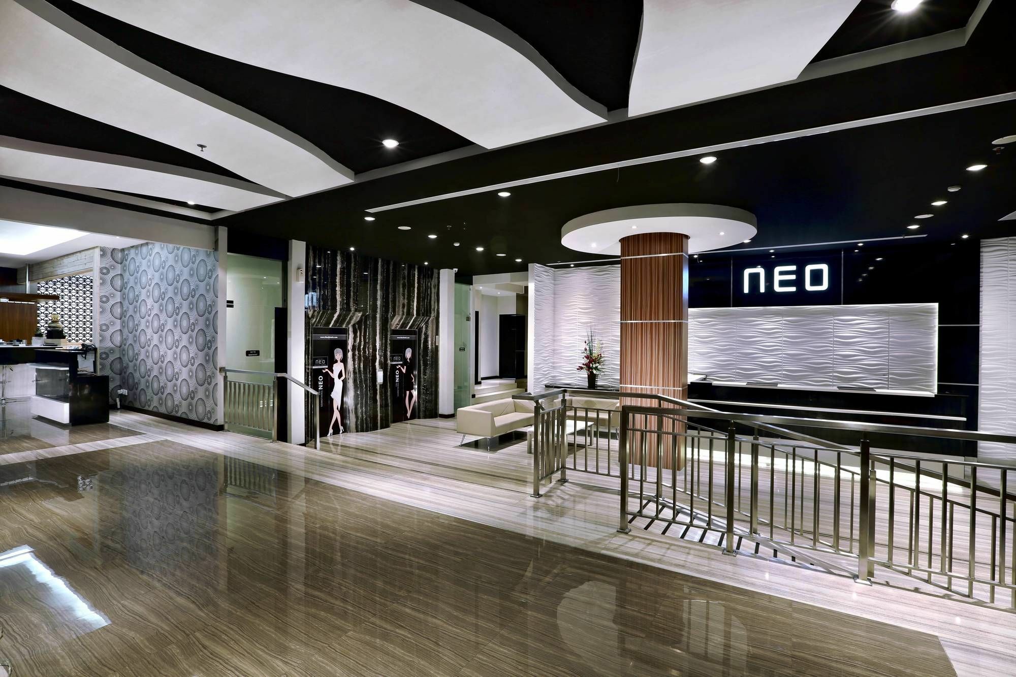 Hotel Neo Dipatiukur Bandung By Aston Esterno foto