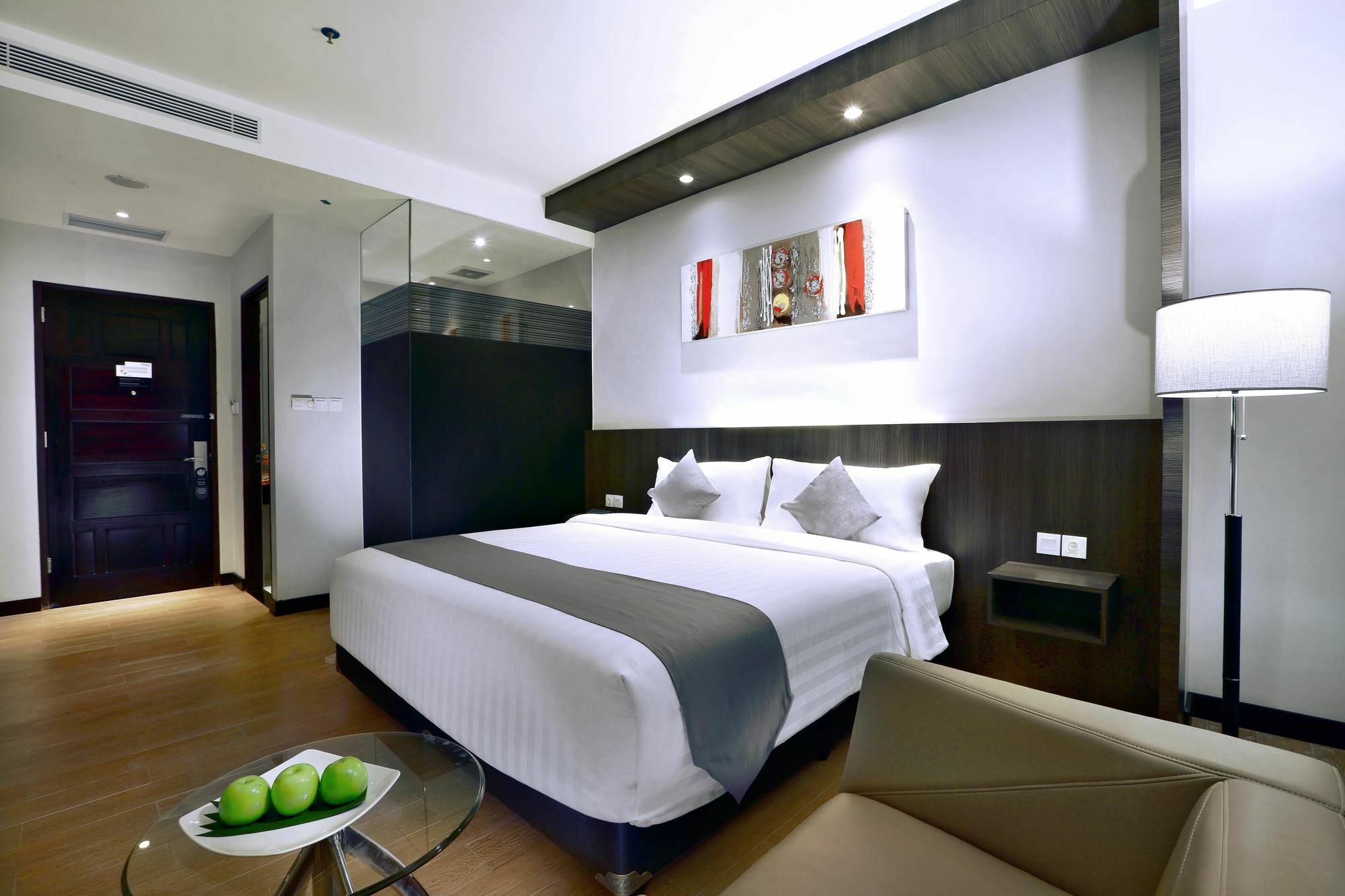 Hotel Neo Dipatiukur Bandung By Aston Esterno foto